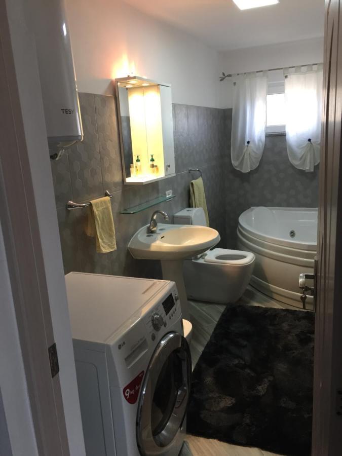 Apartamente Gildo 20 Борша Екстер'єр фото